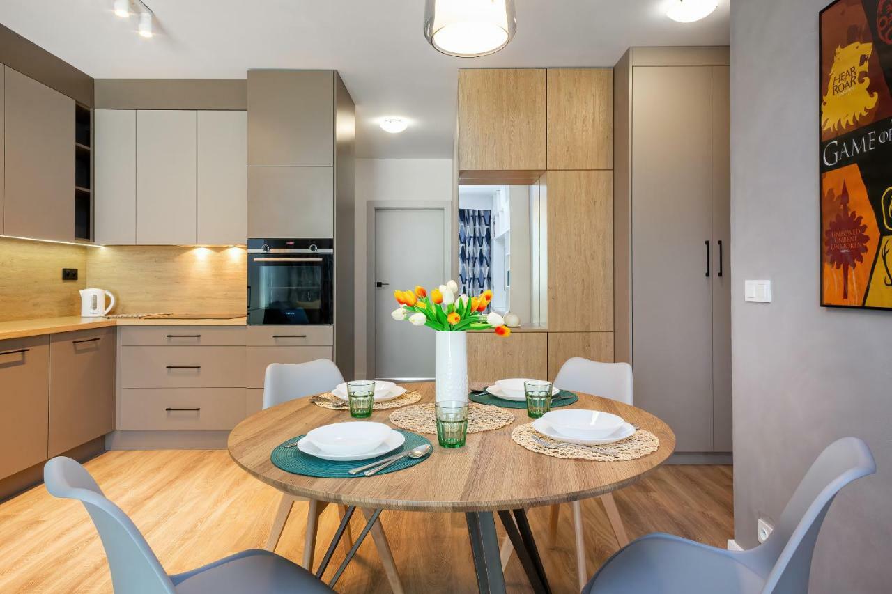 Fort Wola Apartments Warsaw By Noclegi Renters 部屋 写真